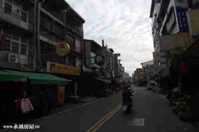 售南投縣草屯鎮中山金店面店面2,200萬